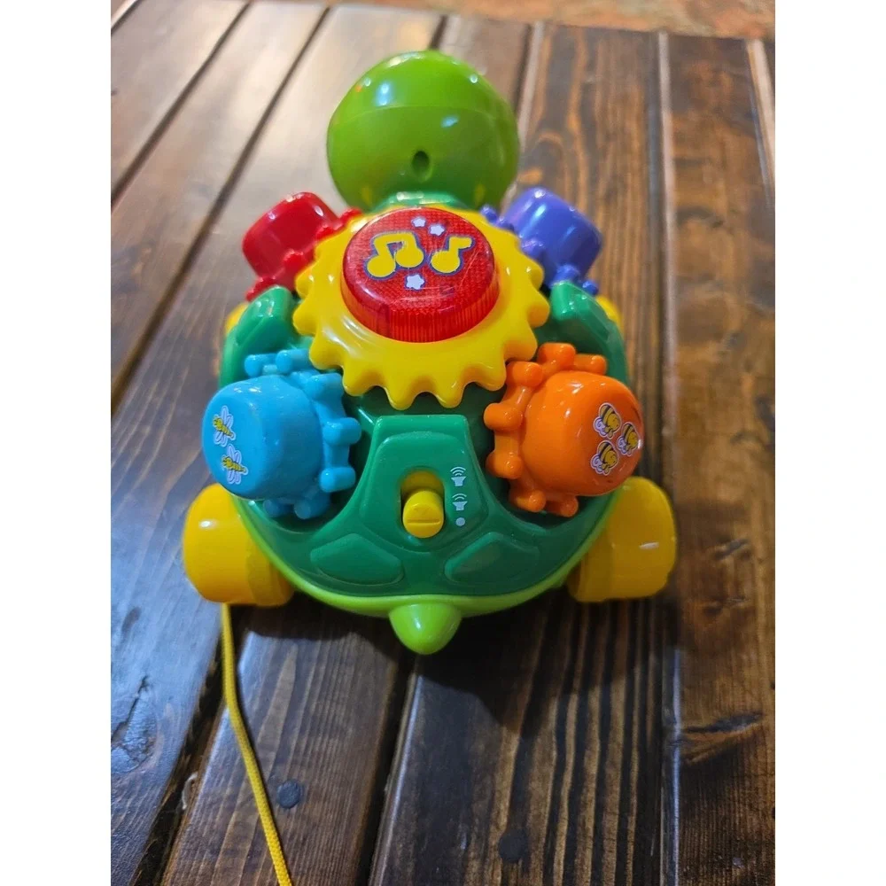 Vtech ROLL & LEARN TURTLE Electronic Interactive Pull Toy Lights Gears